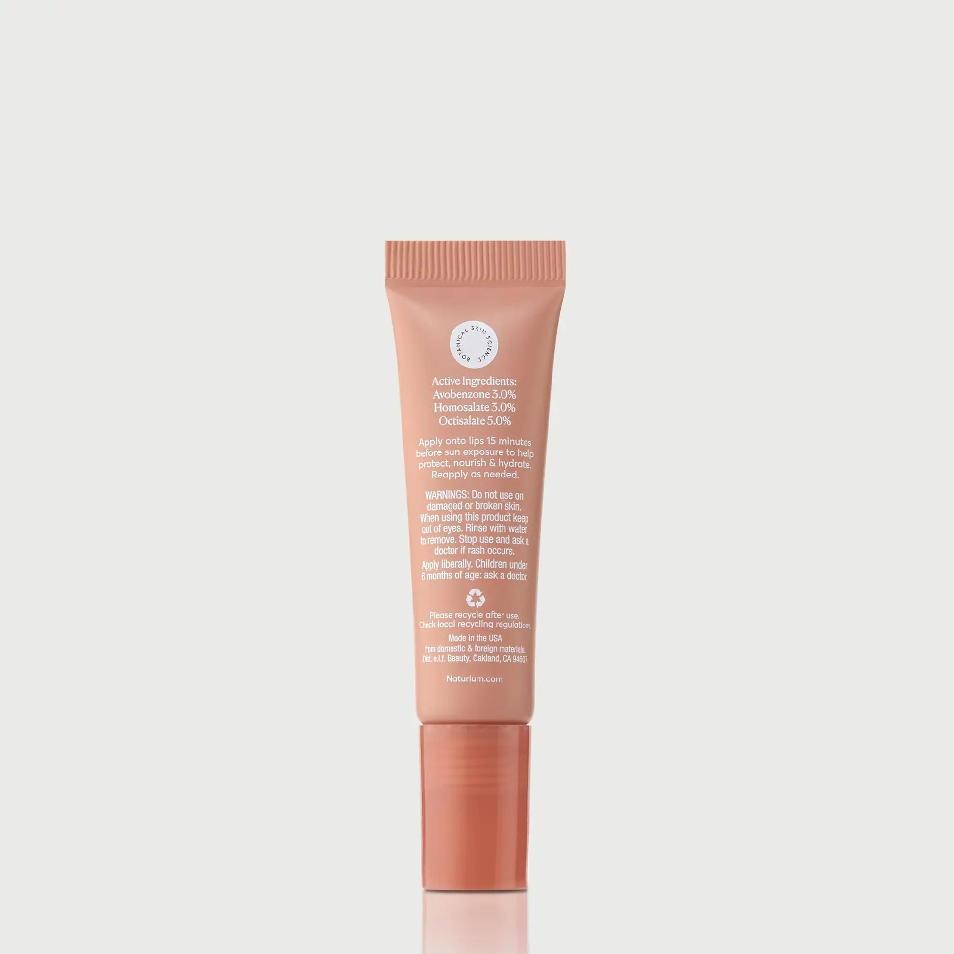phyto-glow-lip-balm-spf-45-getaway-h5 NATR-10126_PhytoGlow_SPF_Getaway_primary_capon_back_bonebkgd_1.webp