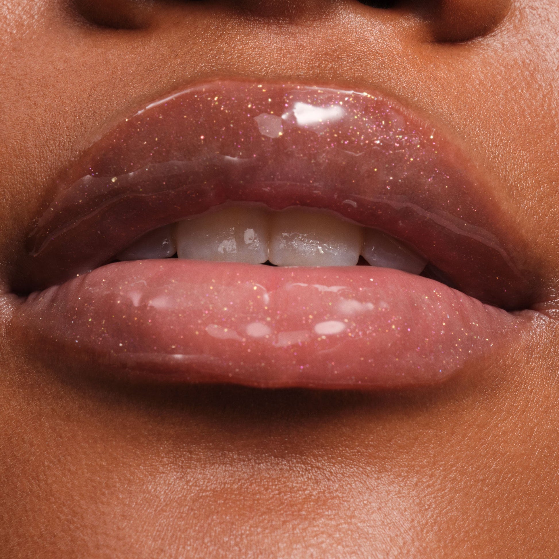 phyto-glow-lip-balm-shimmer-stardust-q4 NATR-10131-Phyto-Glow-Lip-Hover-Stardust.jpg