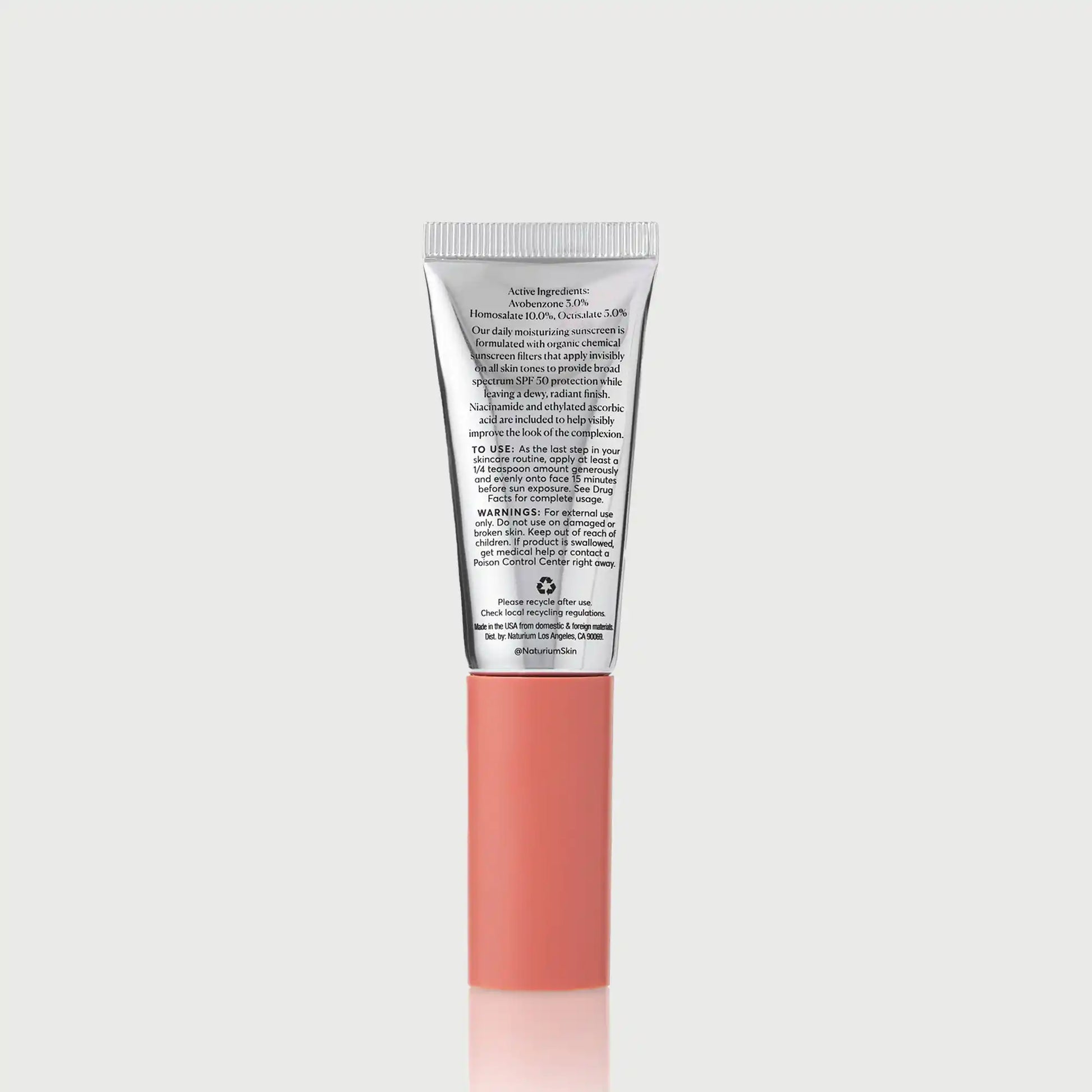 dew-glow-moisturizer-spf-50-travel-size-c4 NATR-10157_Dew-Glow-Moisturizer-SPF-50-Mini_back_capon_bonebkgd_d7cb9bbb-e294-42e2-8d5a-28c73c09b5b5.webp