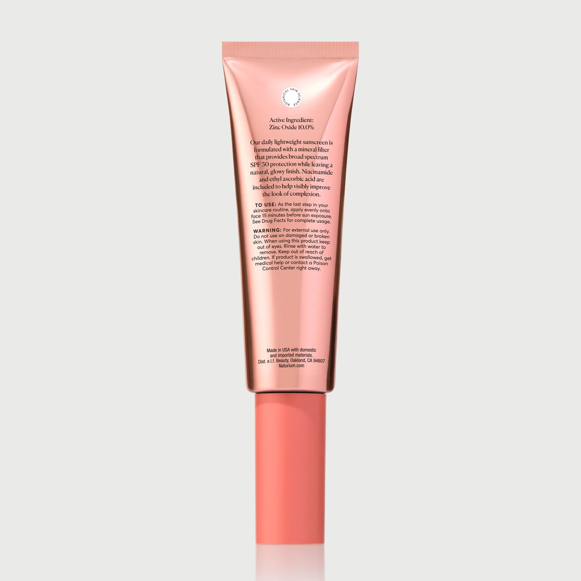dew-glow-moisturizer-mineral-spf-50-f6 NATR-10163_Dew-Glow-Moisturizer-Mineral-SPF_back_capon-bonebkgd_a99e231e-ca92-4014-addb-f1e7b794e9ab.jpg